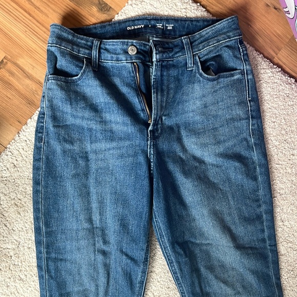 Old Navy Wow Straight High Rise Jeans - Picture 2 of 4